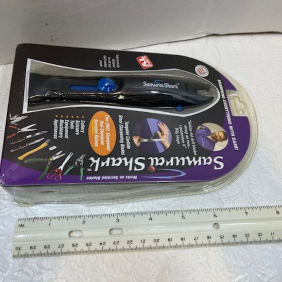 Samurai Shark Tungsten Steel Knife Blade Tool Sharpener Sharpens Everything - Picture 9 of 9